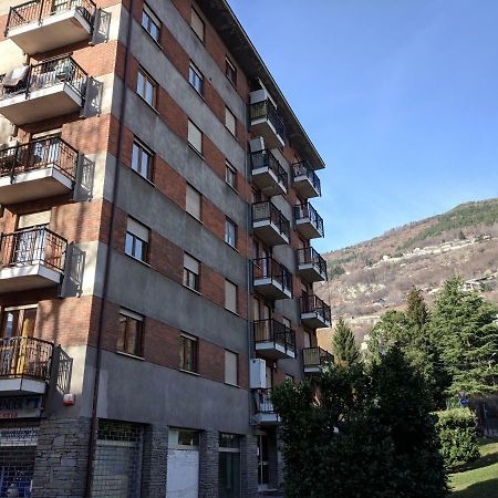 Casa Della Nonna Per Voi Parcheggio Gratuito Condizionatore Portatile Cir 0052 Aosta Eksteriør bilde