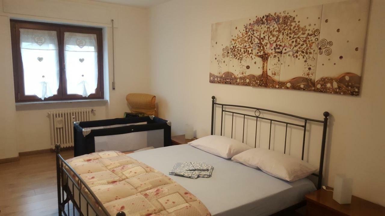 Casa Della Nonna Per Voi Parcheggio Gratuito Condizionatore Portatile Cir 0052 Aosta Eksteriør bilde