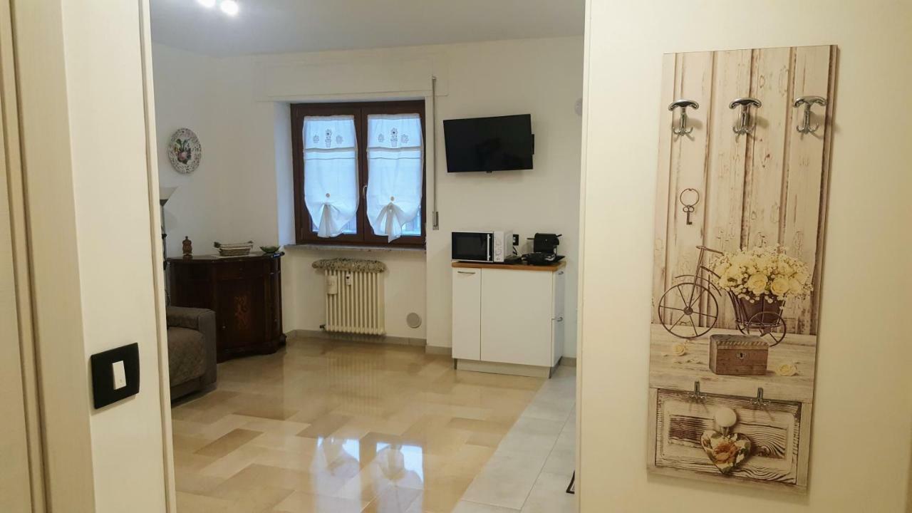 Casa Della Nonna Per Voi Parcheggio Gratuito Condizionatore Portatile Cir 0052 Aosta Eksteriør bilde
