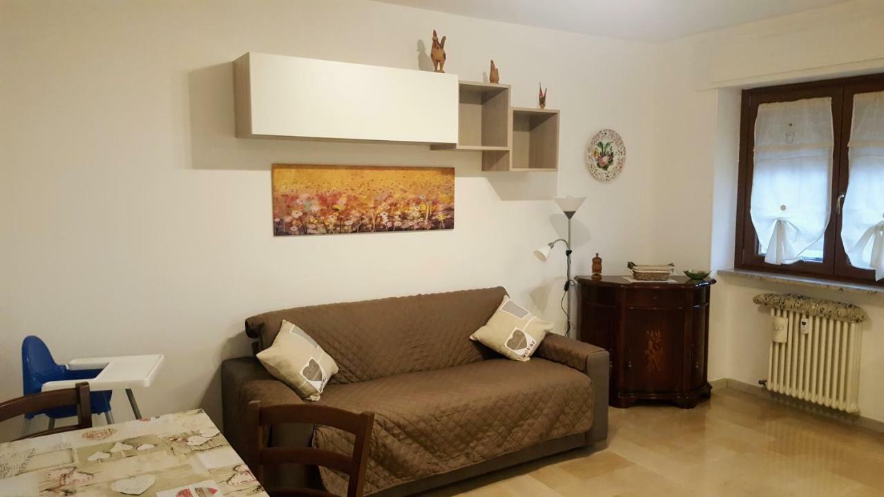 Casa Della Nonna Per Voi Parcheggio Gratuito Condizionatore Portatile Cir 0052 Aosta Eksteriør bilde